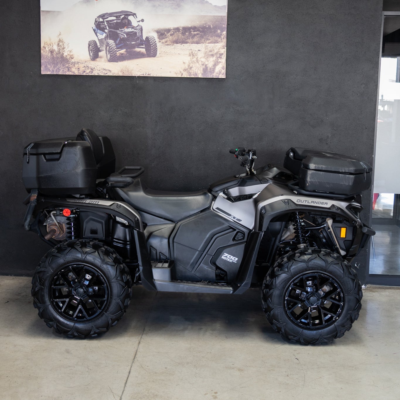 2025 Can-Am Outlander 700