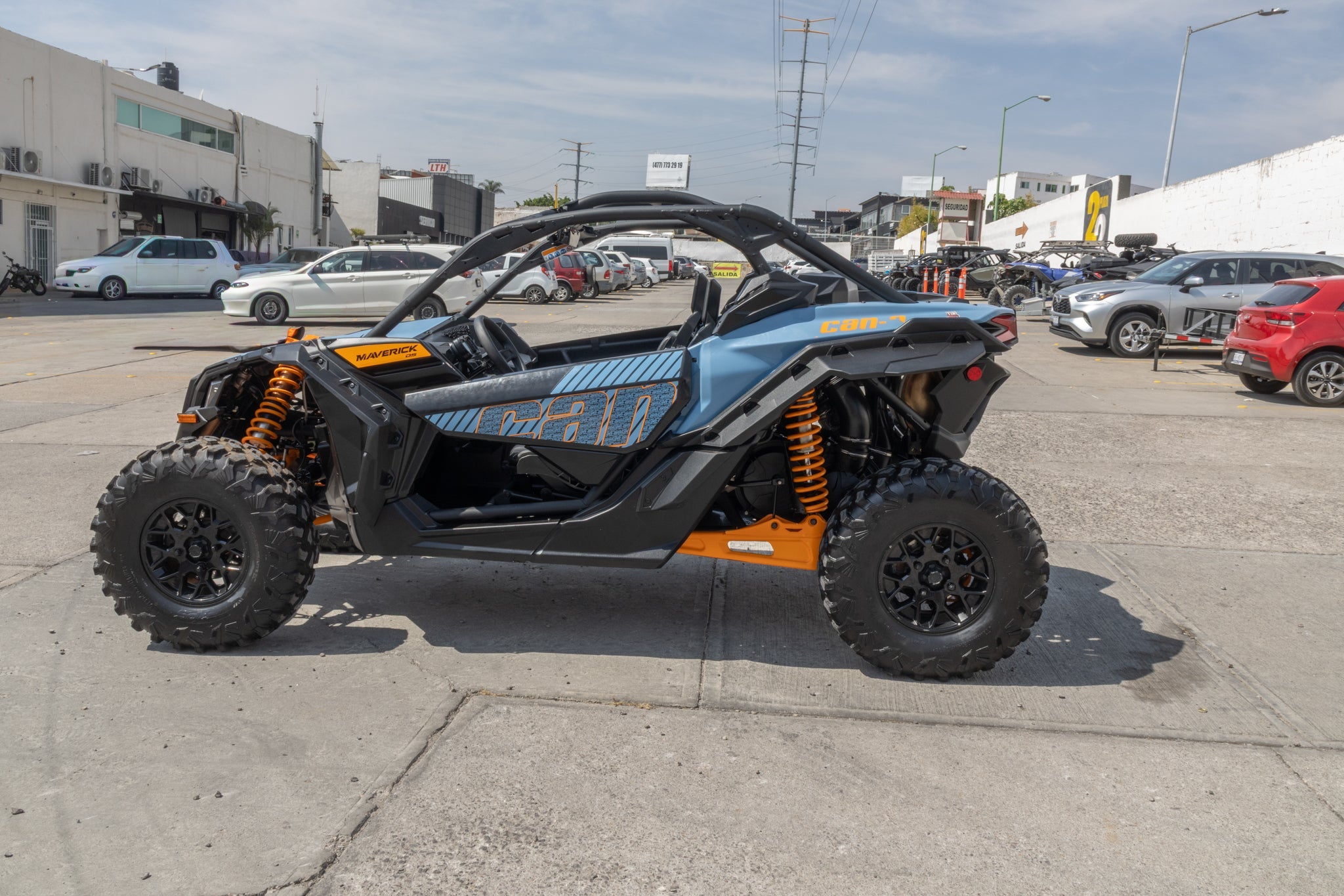 2025 Can-Am Maverick x3 DS