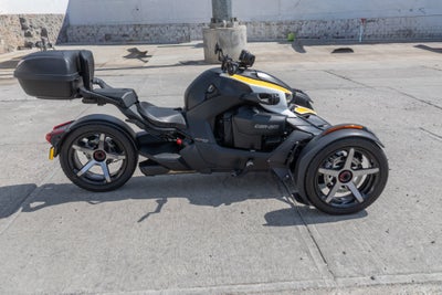 2023 Can-Am Ryker Sport 900