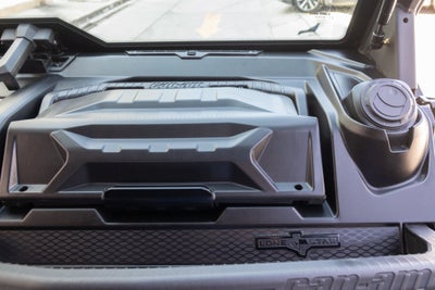 2025 Can-Am Defender HD10