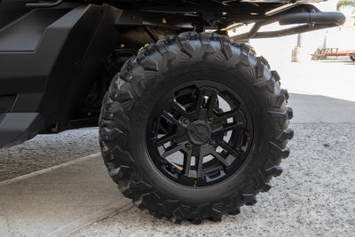 2025 Can-Am Defender HD10