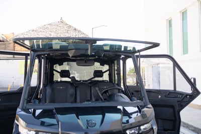 2025 Can-Am Defender HD10