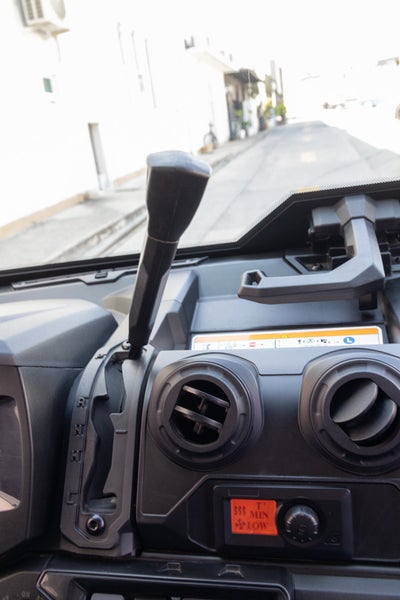 2025 Can-Am Defender HD10