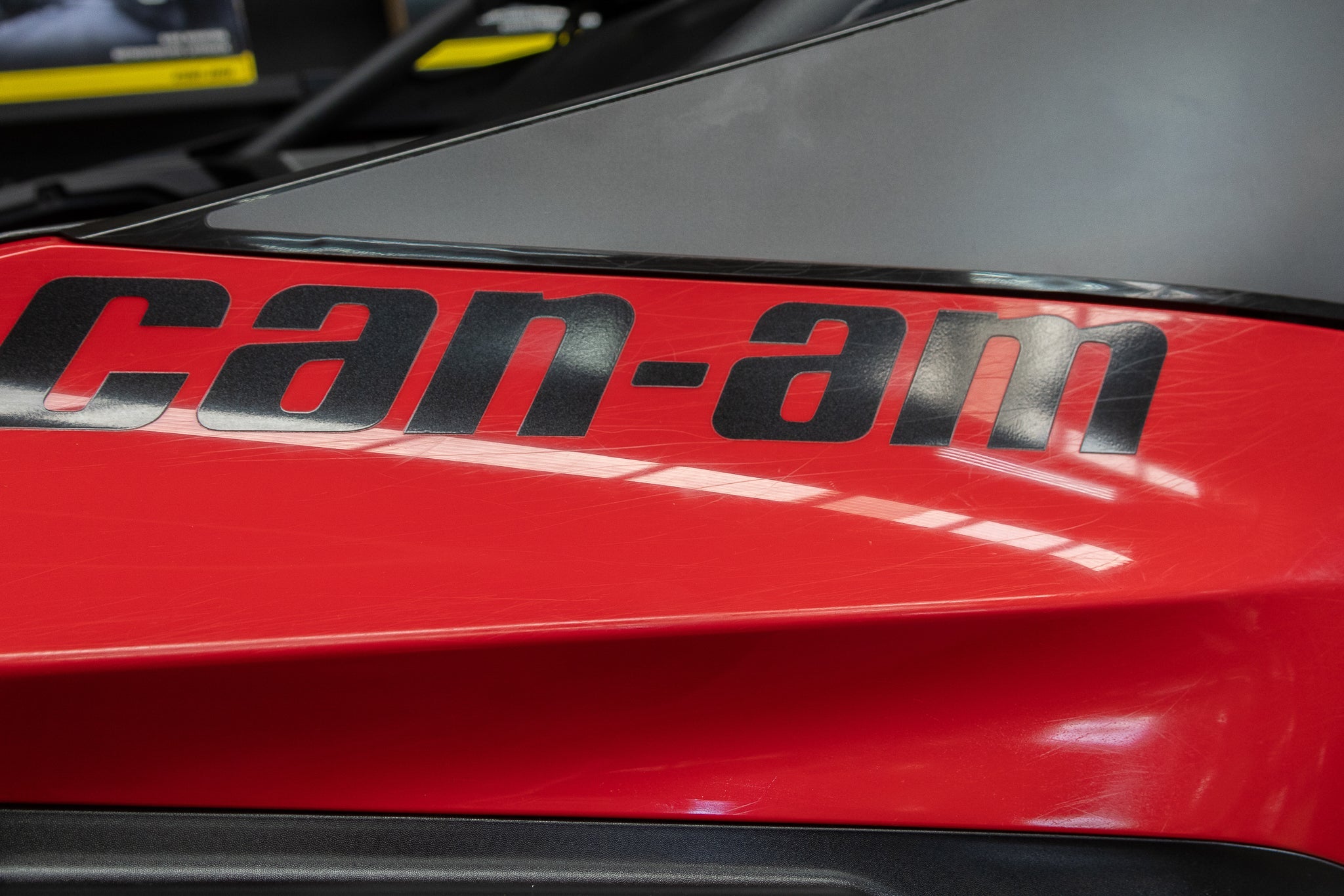 2025 Can-Am Maverick R Base