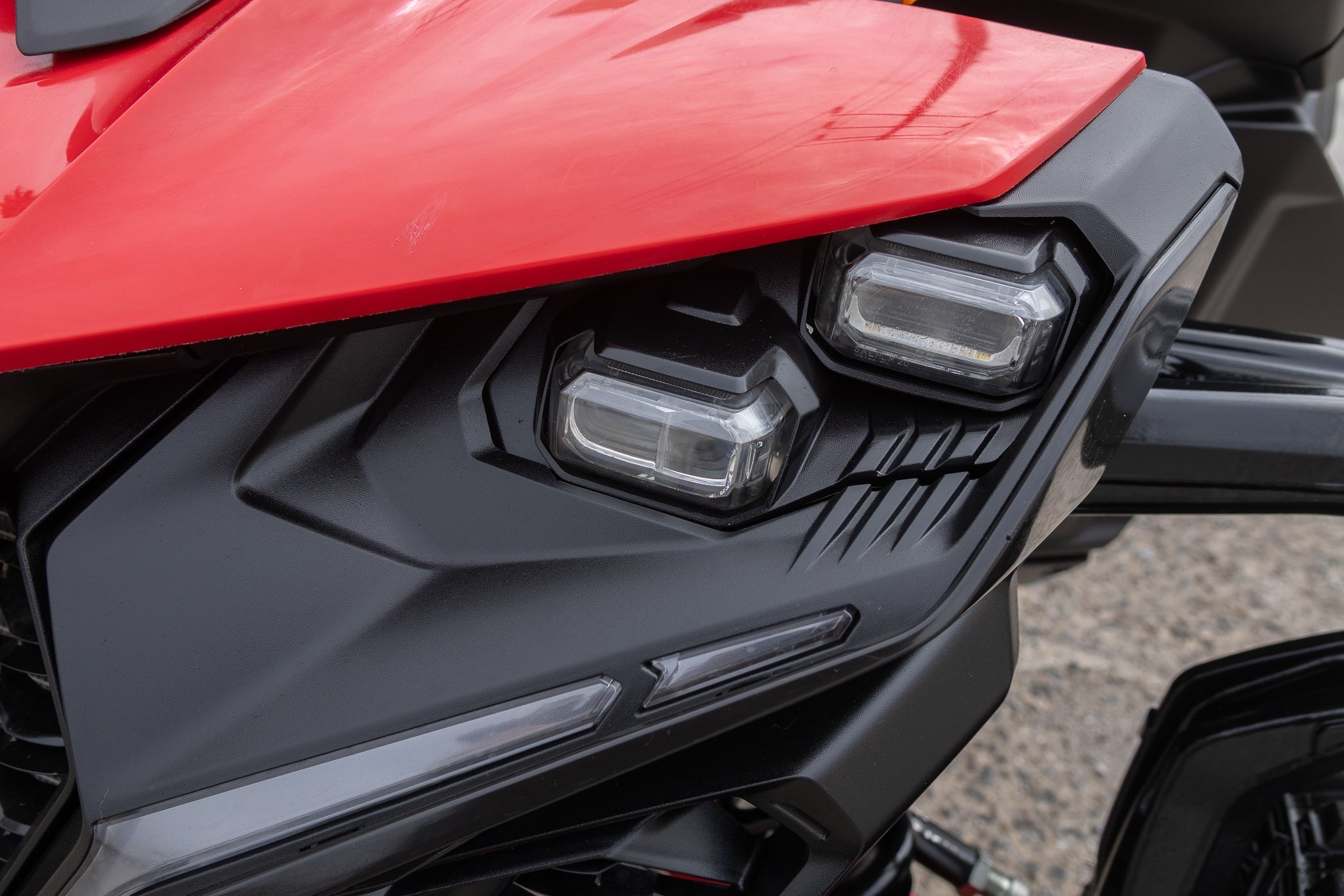 2025 Can-Am Maverick R Base