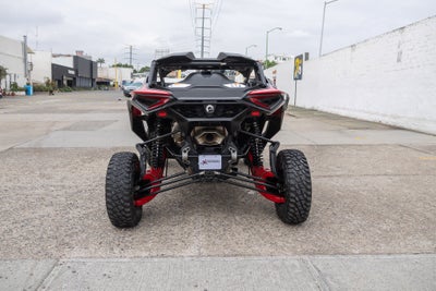 2025 Can-Am Maverick R Base