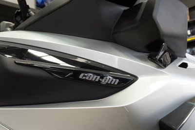 2024 Can-Am Spyder Limited