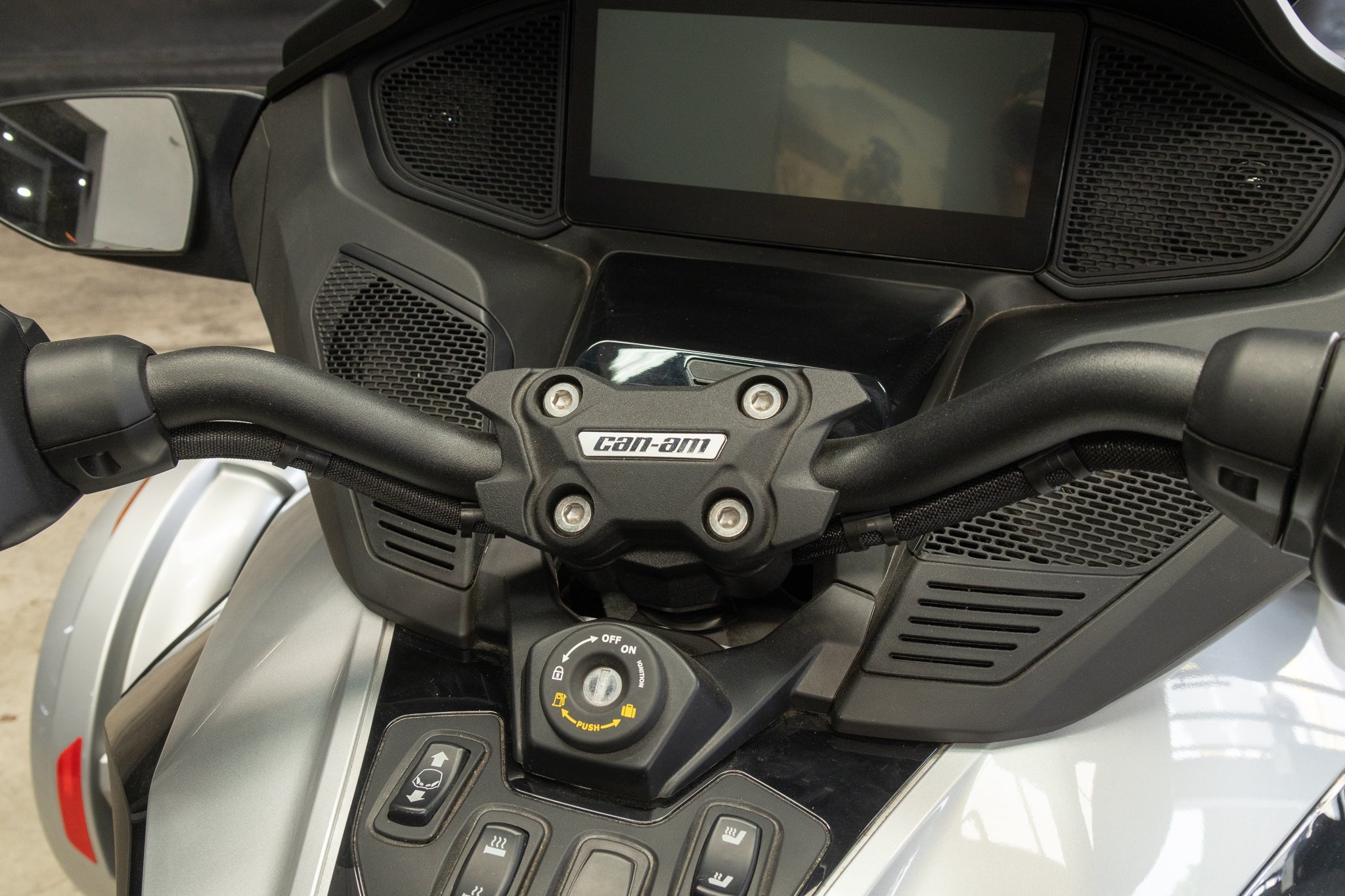 2024 Can-Am Spyder Limited