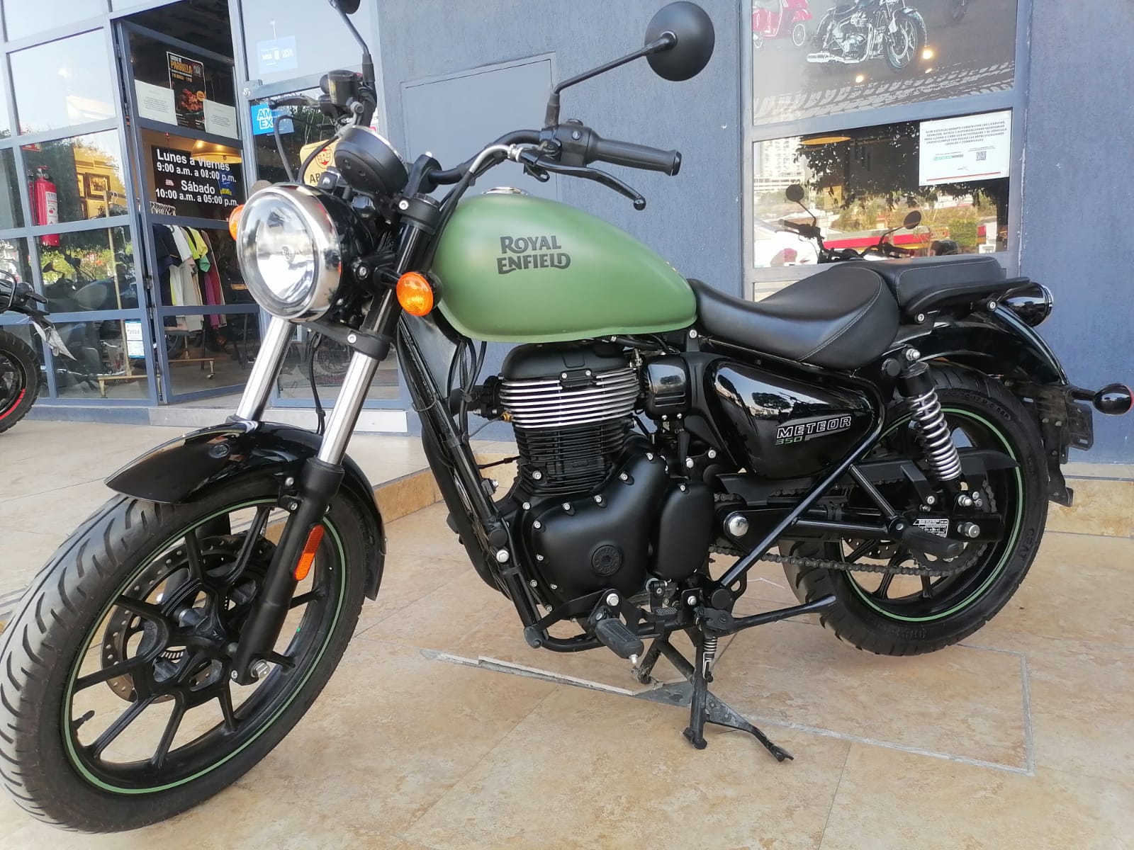 2025 ROYAL ENFIELD Meteor 350