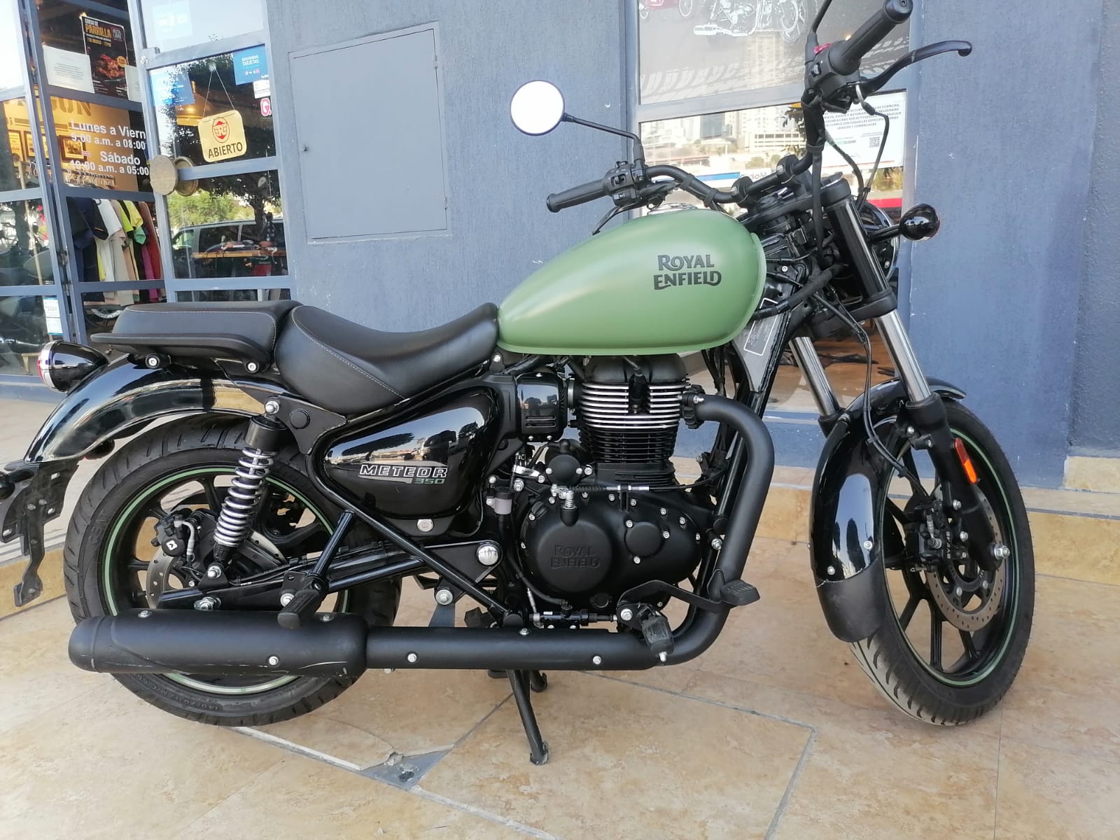 2025 ROYAL ENFIELD Meteor 350