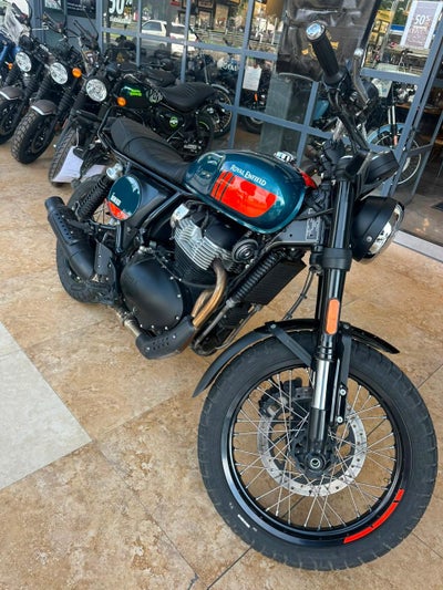 2025 ROYAL ENFIELD Bear 650