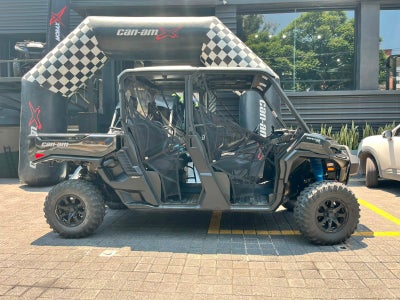 2025 Can-Am Defender XT HD11
