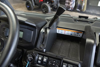 2022 Can-Am Defender XT HD10