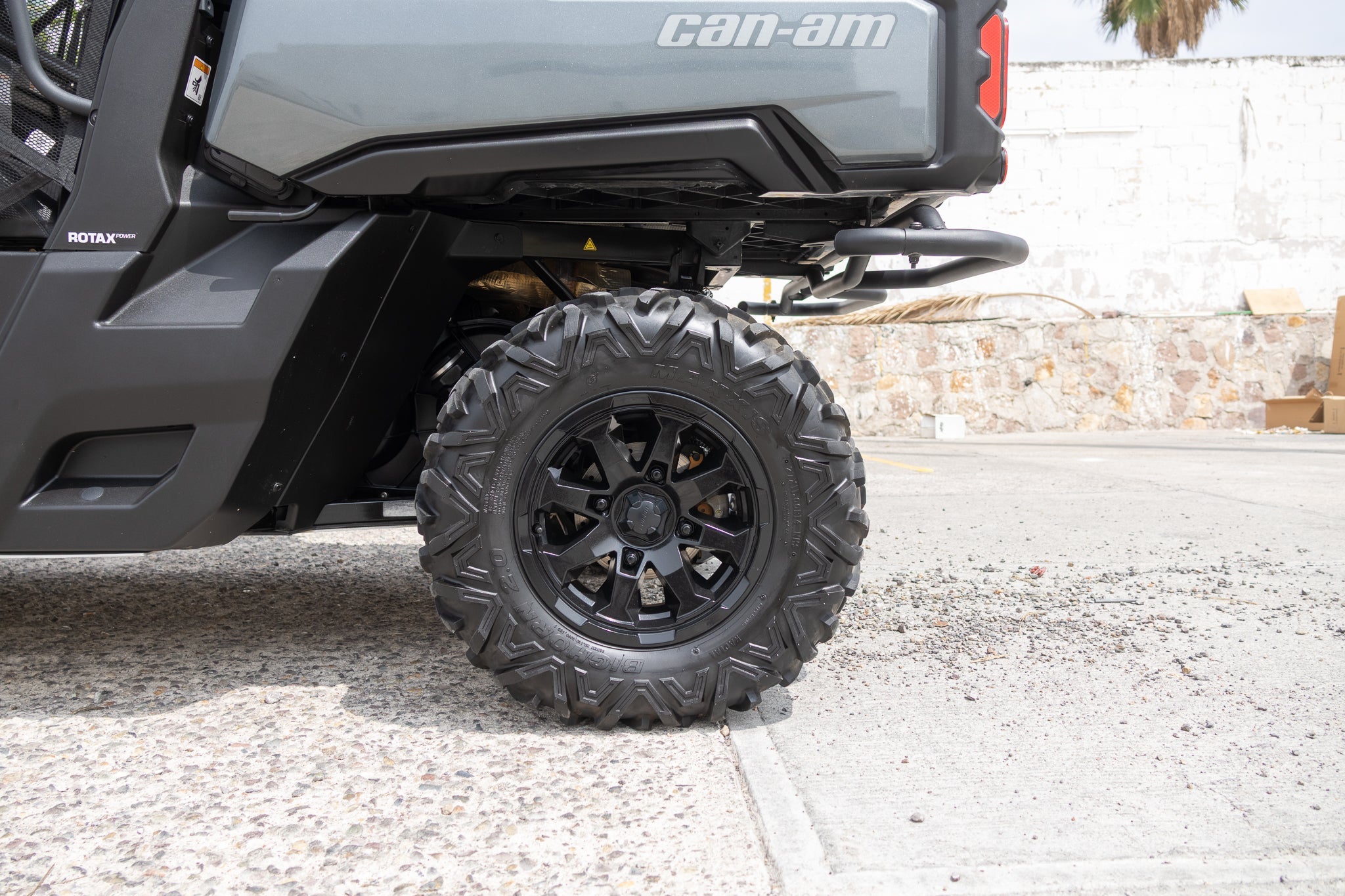 2022 Can-Am Defender XT HD10