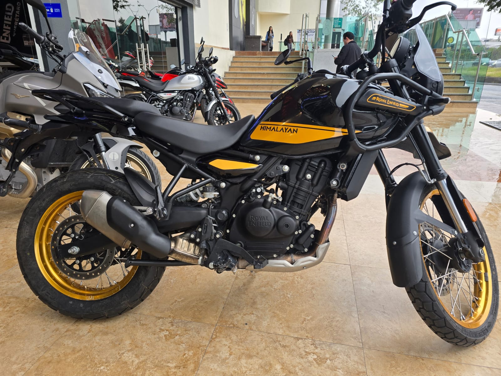 2025 ROYAL ENFIELD HIMALAYAN 450
