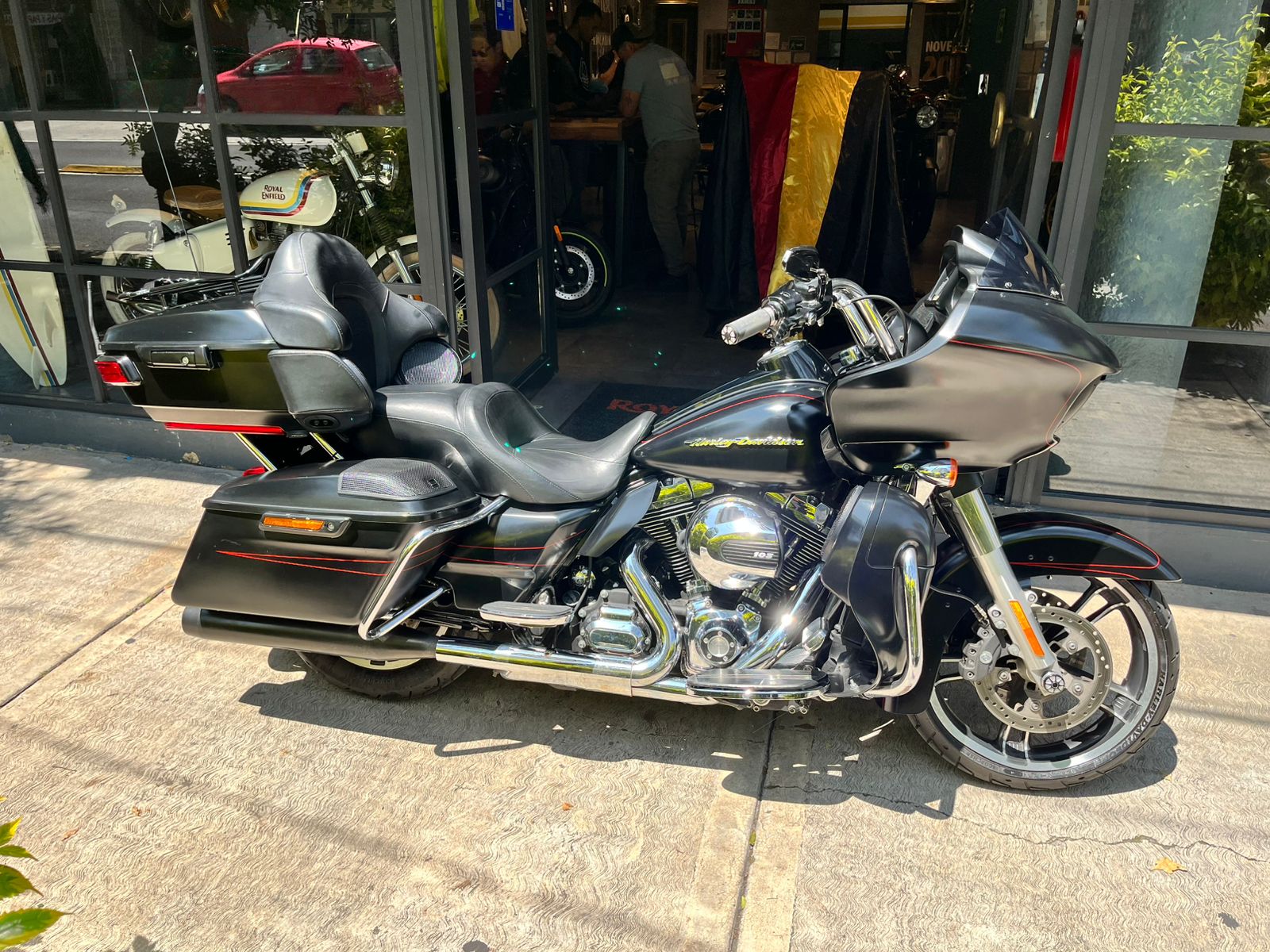 2015 HARLEY DAVIDSON ROAD GLIDE SPECIAL Base