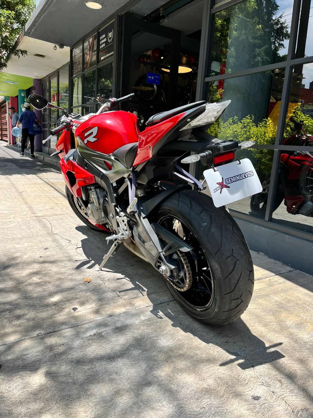 2014 BMW S1000R Base