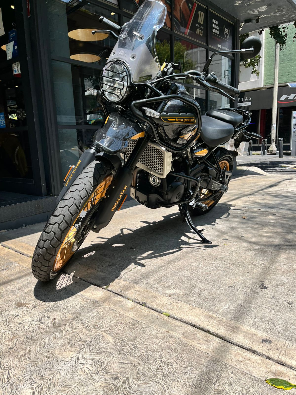 2025 ROYAL ENFIELD HIMALAYAN 450