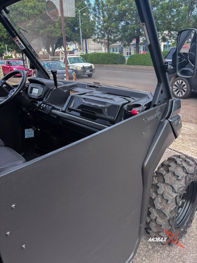 2022 Can-Am Defender XT HD10