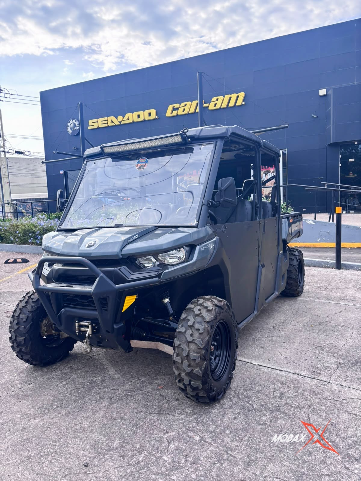 2022 Can-Am Defender XT HD10