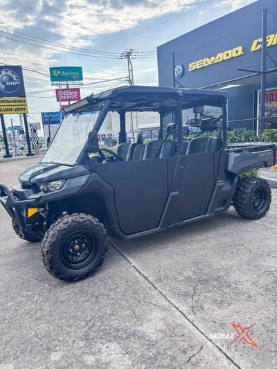 2022 Can-Am Defender XT HD10