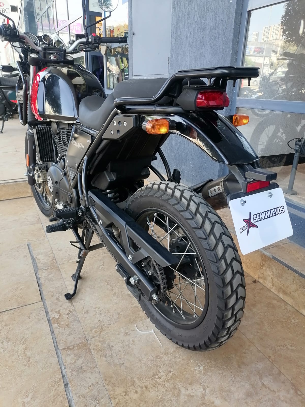 2023 ROYAL ENFIELD HIMALAYAN 411