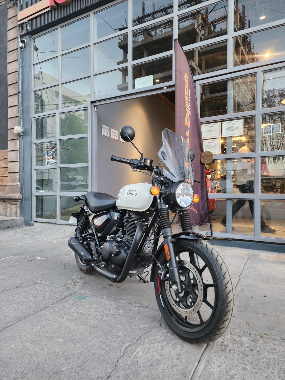 2024 ROYAL ENFIELD HUNTER 350