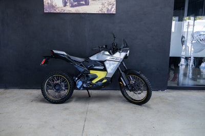 2025 Can-Am Origin Base