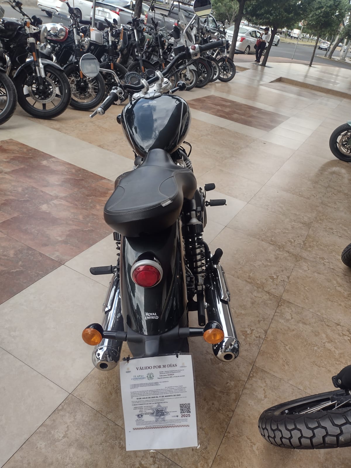 2025 Royal Enfield Super Meteor 650