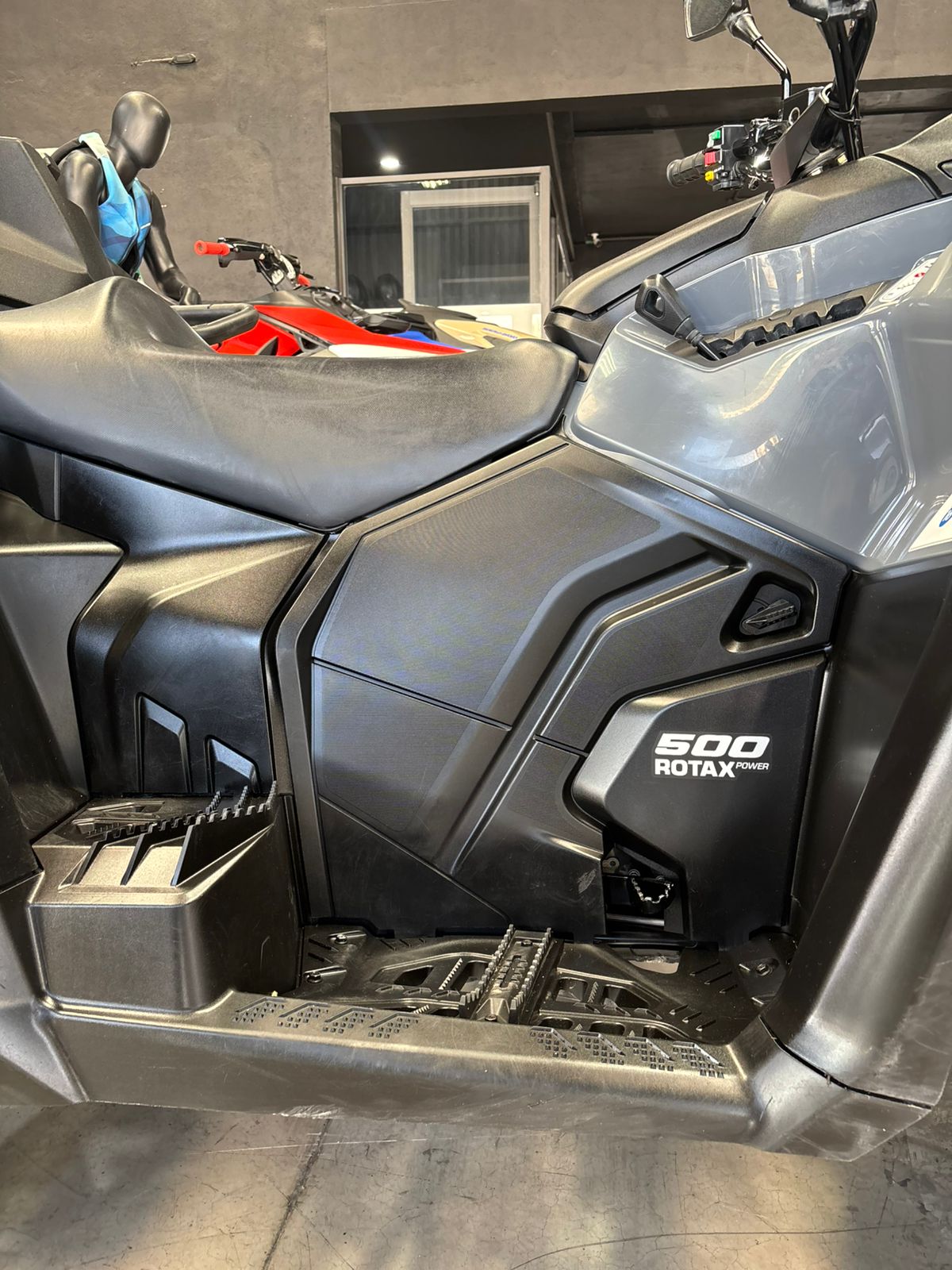 2025 Can-Am Outlander 500