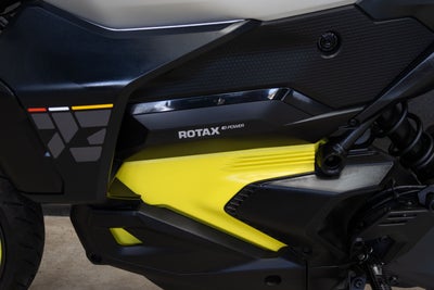 2025 Can-Am Pulse Base