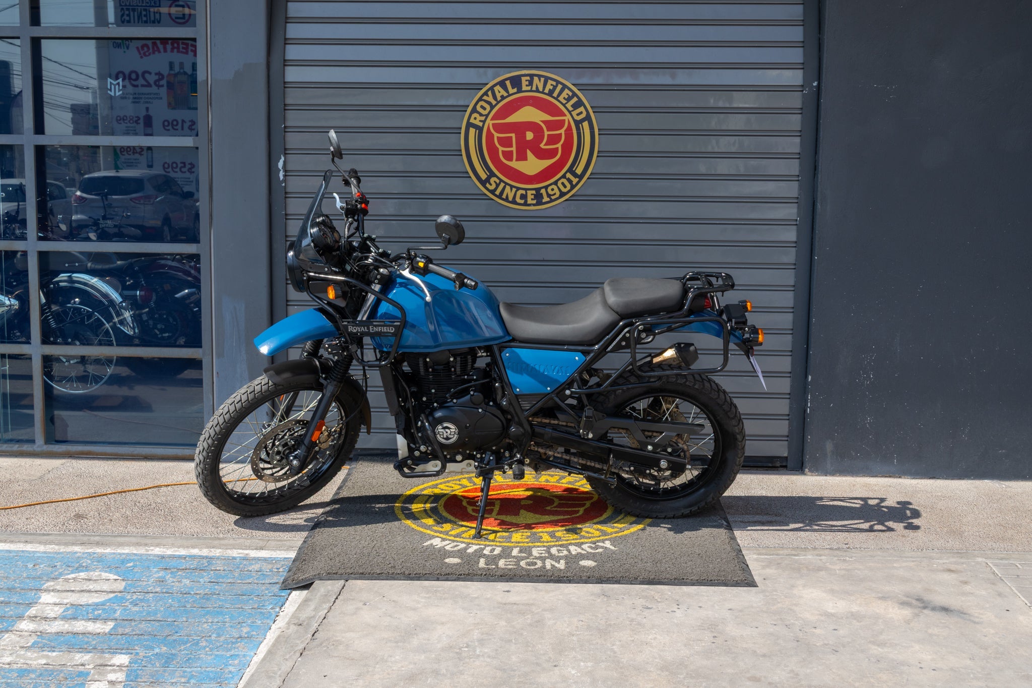 2023 Royal Enfield Himalayan 411