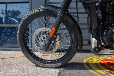 2023 Royal Enfield Himalayan 411