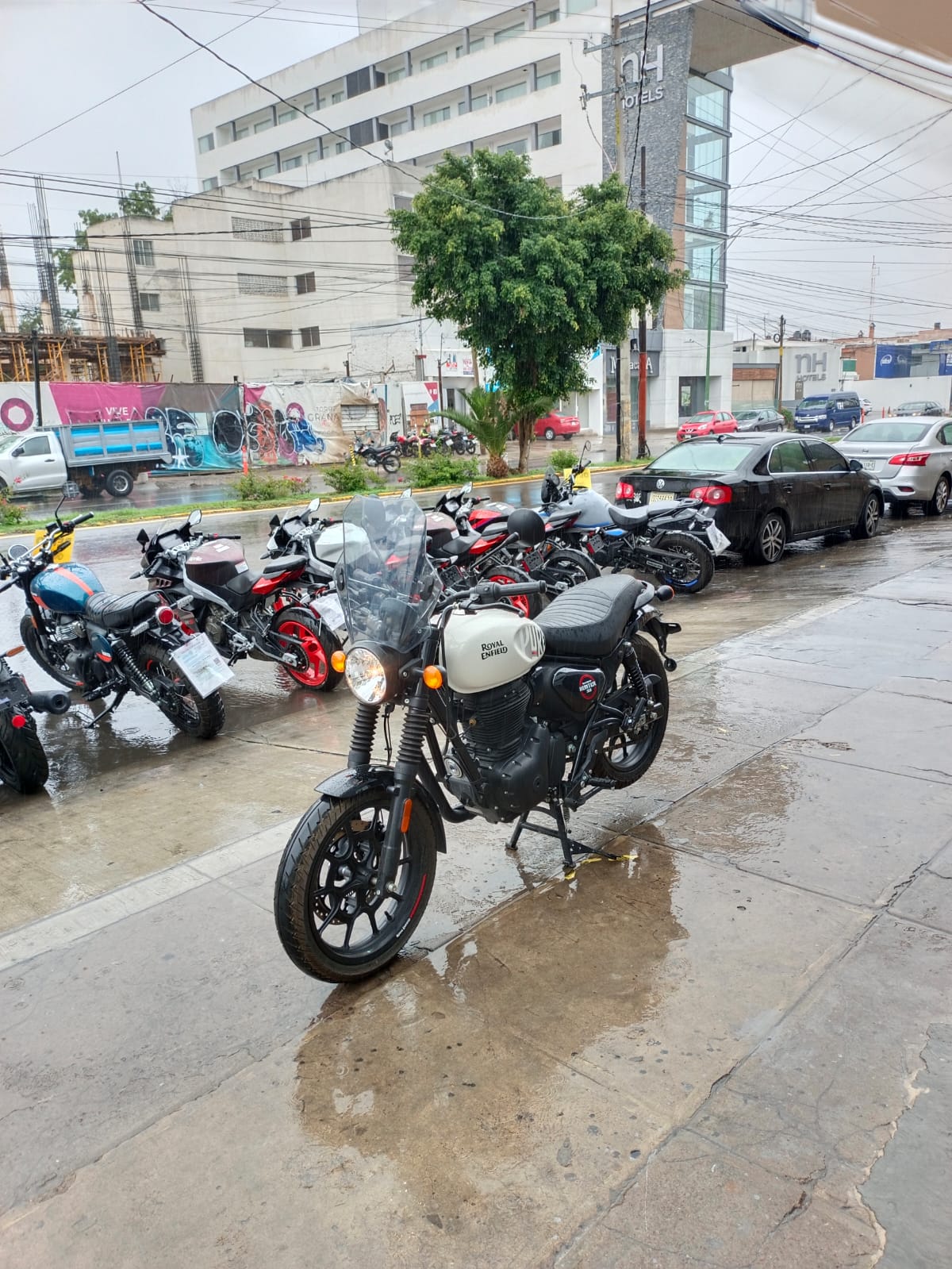 2024 Royal Enfield Hunter 350