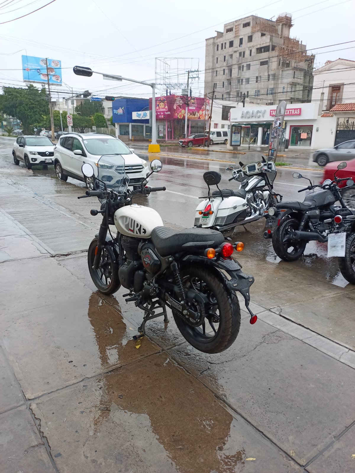 2024 Royal Enfield Hunter 350