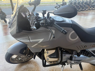 2024 Moto Guzzi Mandello V100